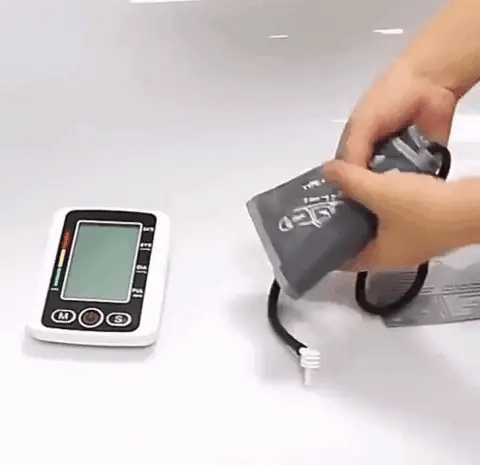 Tensiómetro Automático X180 – Medición Precisa con Voz en Español